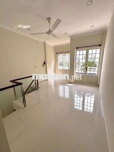 Nhà 1 Trệt 1 Lầu 3PN 4x14m Hẻm Xe Hơi Đường Số 17 Lâm Văn Bền