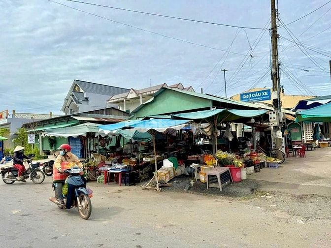 Giá 650tr chốt cứng không thương lượng(dt194m full thổ cư) Rớt nhựa 60