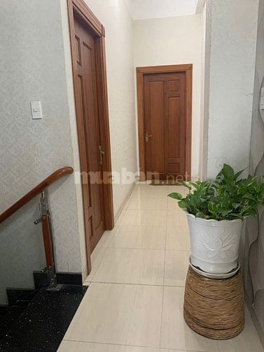  Bán nhà mặt tiền đường Châu Văn Lồng; 1T2L sổ hồng 185m2 giá 10.5 tỷ