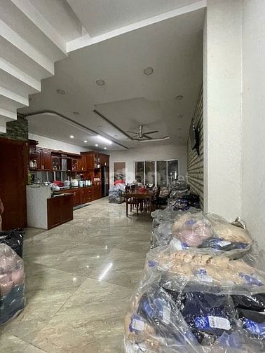  Bán nhà mặt tiền đường Châu Văn Lồng; 1T2L sổ hồng 185m2 giá 10.5 tỷ