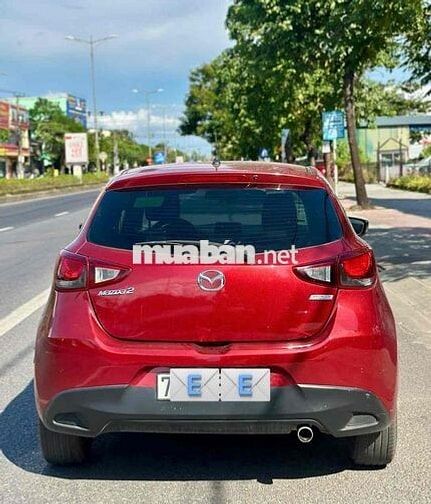 Mazda Mazda 2 2017 Số tự động Đỏ