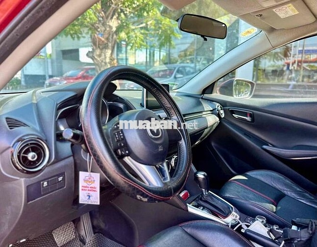 Mazda Mazda 2 2017 Số tự động Đỏ