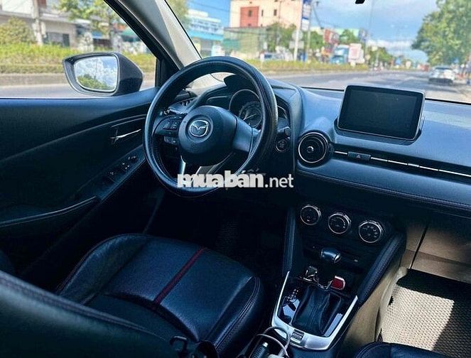 Mazda Mazda 2 2017 Số tự động Đỏ