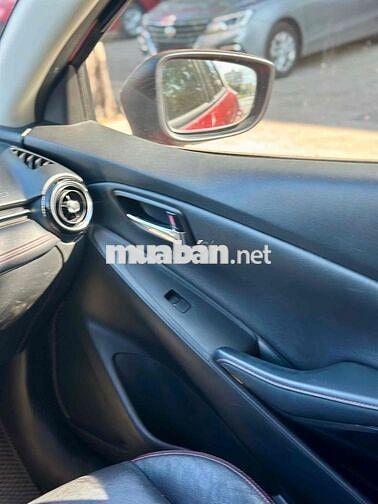 Mazda Mazda 2 2017 Số tự động Đỏ