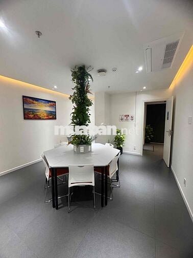 Cho thuê MBKD tầng trệt khách sạn 35 phòng MT Đặng Dung P Tân Định Q1.