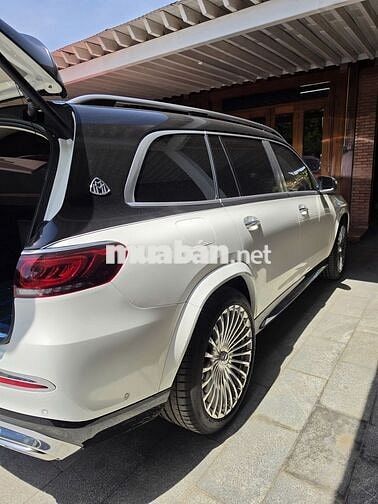 Mercedes-Benz Maybach GLS600 Trắng, Đen