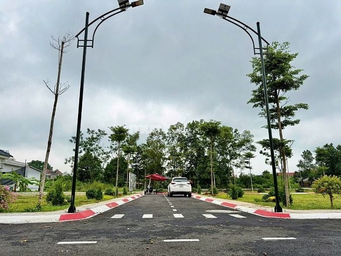 Bố cháu cần bán gấp lô đất để trả lãi ngân hàng tại xã Cổ Đông cũ