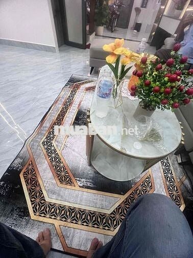 CHO THUÊ NHÀ MỚI XÂY FULL NỘI THẤT
