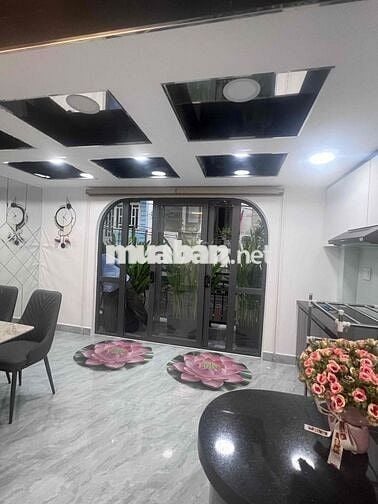 CHO THUÊ NHÀ MỚI XÂY FULL NỘI THẤT