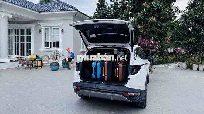 Hyundai Tucson Trắng 5 chỗ bản 2.0 xăng Đặc Biệt