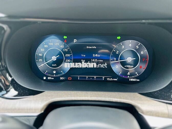 Kia K5 2.0 Premium 2024 Trắng 19.000 km