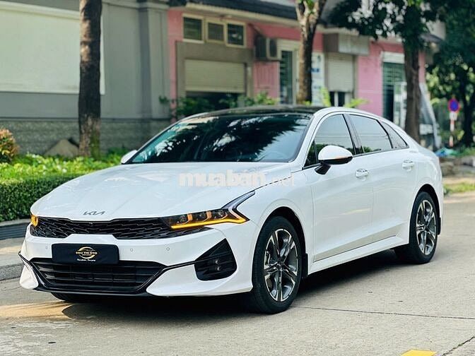 Kia K5 2.0 Premium 2024 Trắng 19.000 km