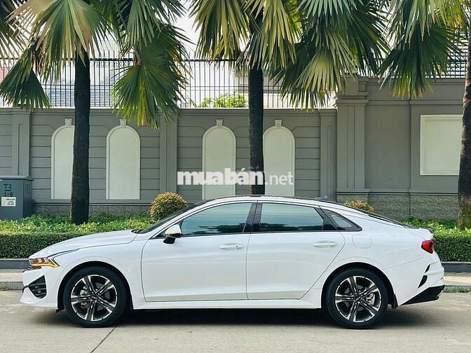 Kia K5 2.0 Premium 2024 Trắng 19.000 km