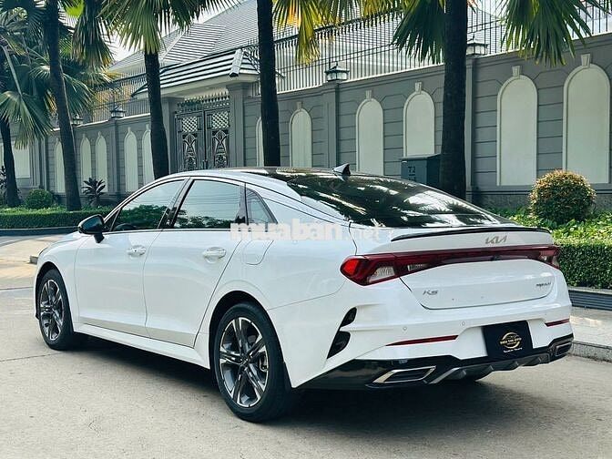 Kia K5 2.0 Premium 2024 Trắng 19.000 km