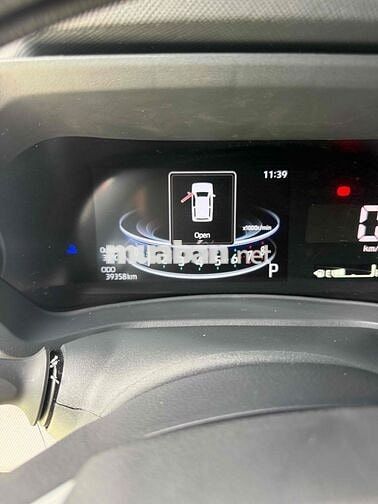Toyota Veloz Top 2023 Số tự động Đen