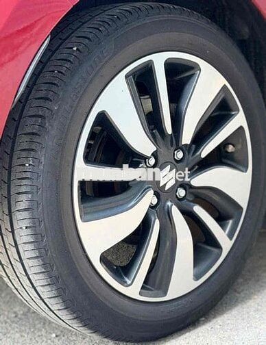Suzuki Swift 2019 GLX AT - 38000 km