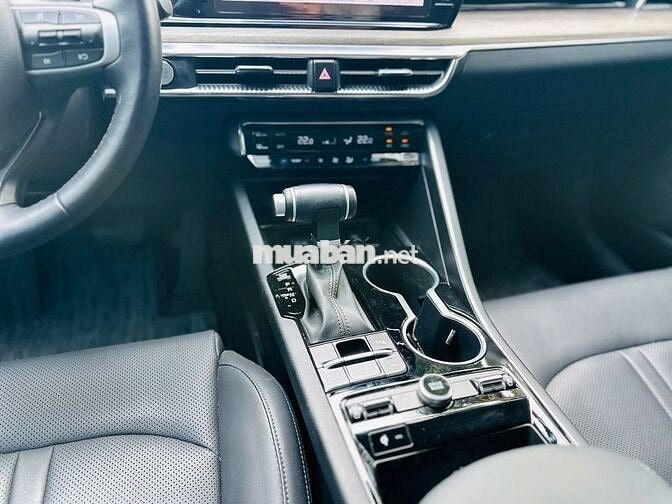 Kia K5 2.0 Premium 2024 Trắng 19.000 km