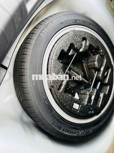 Kia K5 2.0 Premium 2024 Trắng 19.000 km
