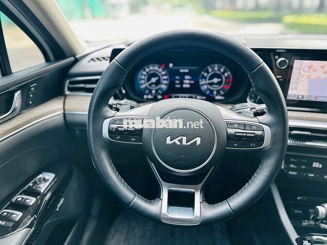 Kia K5 2.0 Premium 2024 Trắng 19.000 km