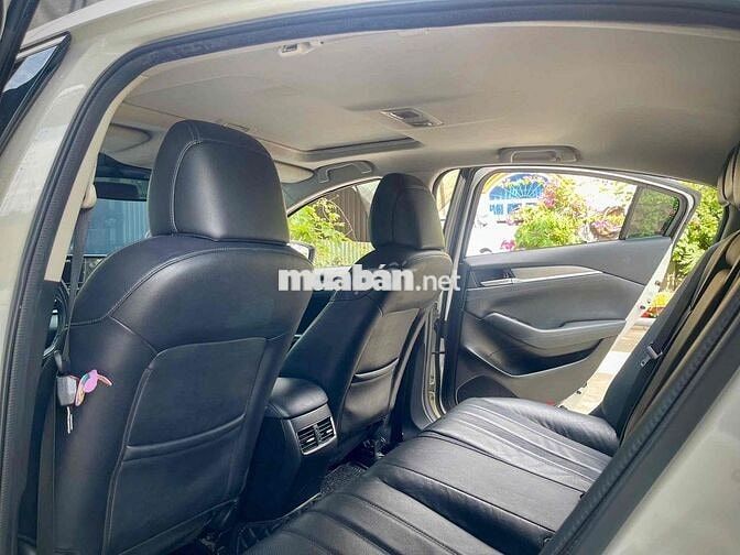 Mazda Mazda6 2020 2.0 Premium Trắng