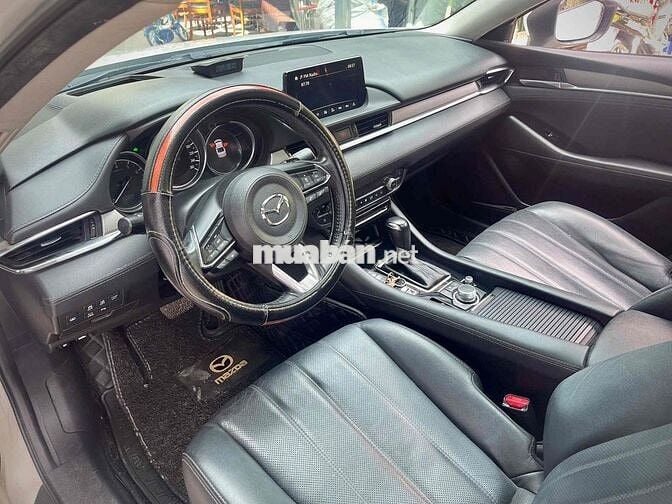 Mazda Mazda6 2020 2.0 Premium Trắng