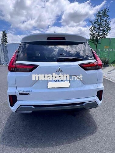 Mitsubishi Xpander Premium 2022 Trắng 7 chỗ