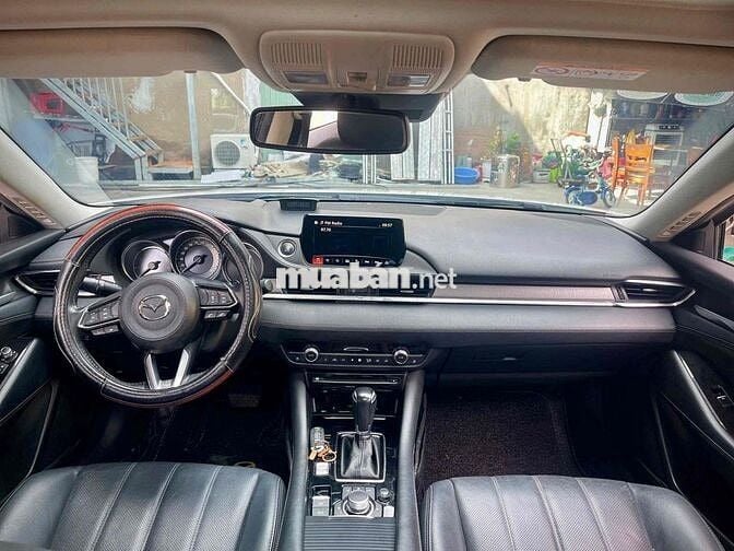 Mazda Mazda6 2020 2.0 Premium Trắng