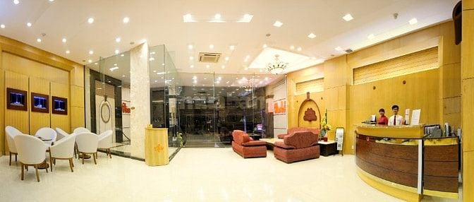 KHÁCH SẠN ELIOS QUẬN 1 TUYẾN NHÂN VIÊN PHỤC VỤ FB