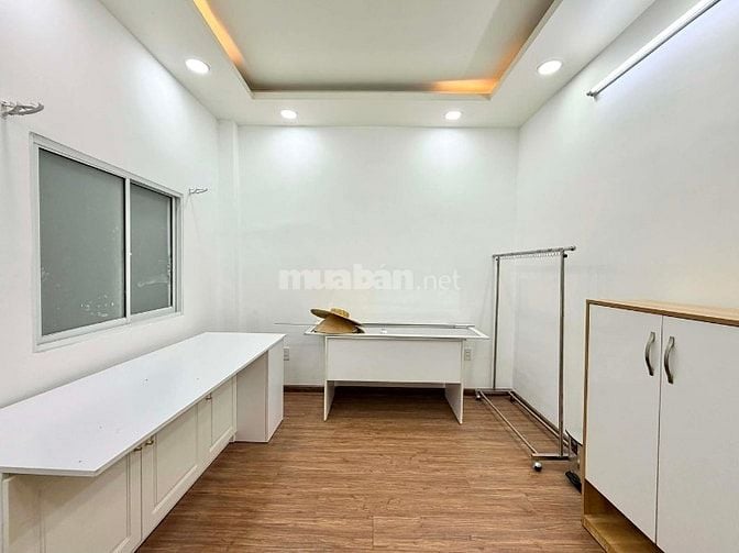 Bán nhà Đặng Văn Ngữ Q.Phú Nhuận - 4,1m x 8,5m chỉ 6,8 tỷ