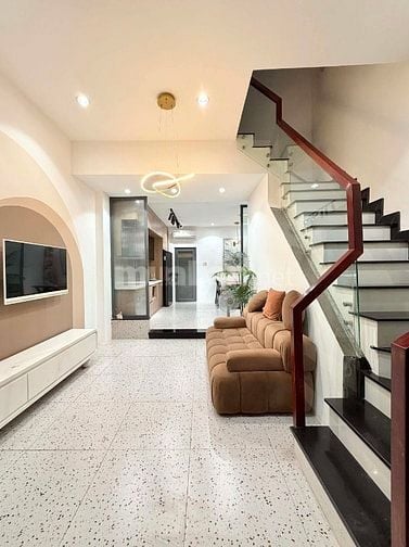 Bán nhà Đặng Văn Ngữ Q.Phú Nhuận - 4,1m x 8,5m chỉ 6,8 tỷ