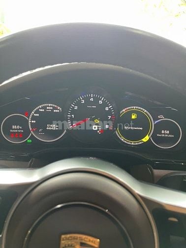 BÁN XE PORSCHE CAYENNE MÀU ĐỎ TƯƠI, SẢN XUẤT 2021, XE MỚI ĐẸP