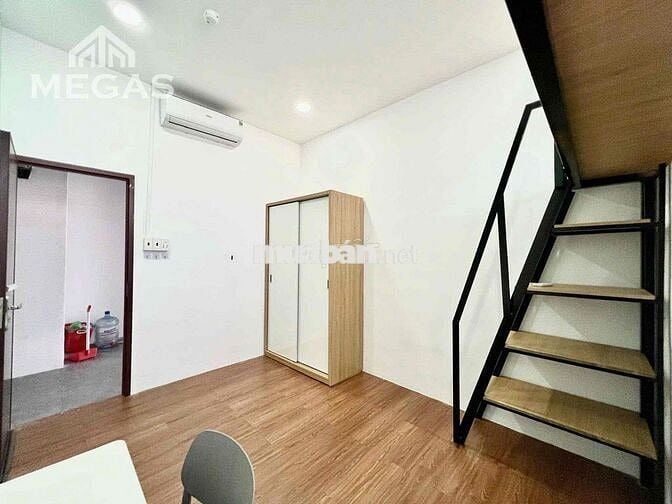 ✨siêu phẩm gác full nội thát cửa sổ lớn sát UEH - hàng ngon trống sẵn