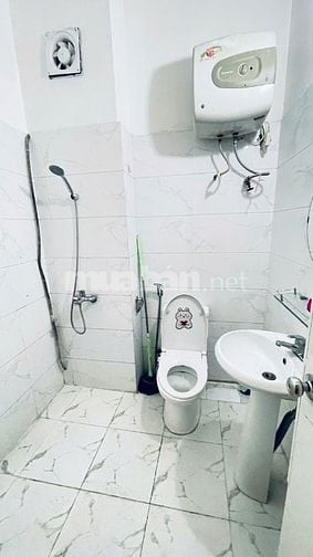 CHÍNH CHỦ CHO THUÊ NHÀ NGUYÊN CĂN 4 TẦNG 