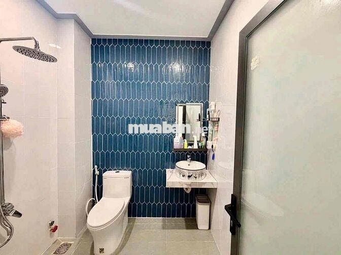 NHÀ TÂN CỔ ĐIỆN CỰC ĐẸP NẰM KẾ CHỢ VƯỢT LŨ - F8 - VĨNH LONG !