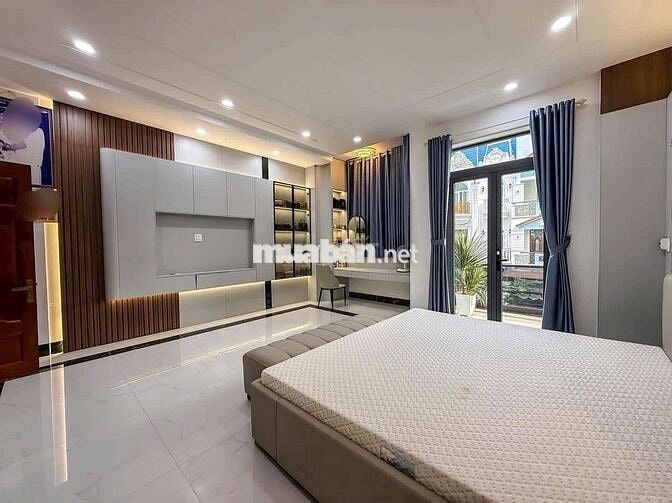 NHÀ 2 LẦU RỘNG - KDC XÂY DỰNG - GIÁP KHU NAM LONG