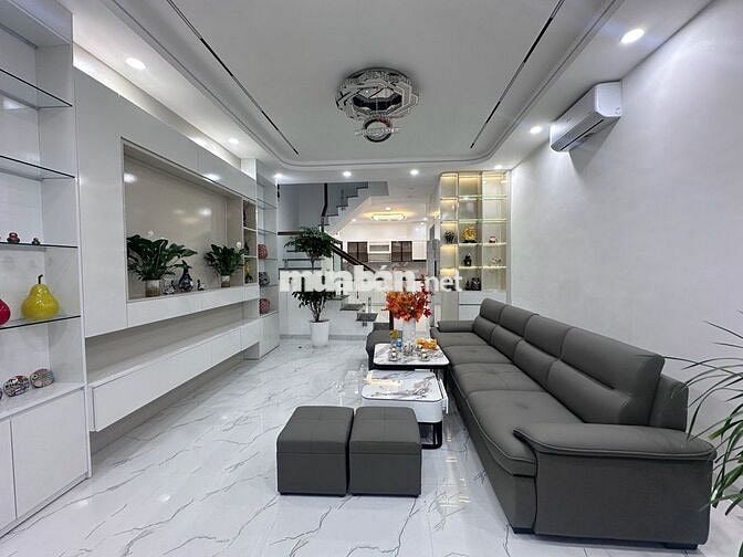 Bán nhà phố Tô Vĩnh Diện, 5T mới xây, thang máy, NT xịn, ô tô vào nhà