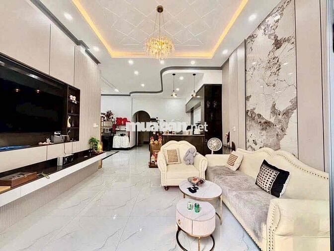 NHÀ TÂN CỔ ĐIỆN CỰC ĐẸP NẰM KẾ CHỢ VƯỢT LŨ - F8 - VĨNH LONG !
