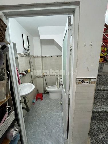 Bán nhà hẻm 2534 Huỳnh Tấn Phát