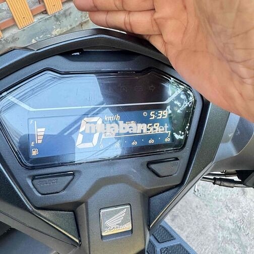 Vario 125 đk 2026 biển 60 chính chủ odo 1,400km