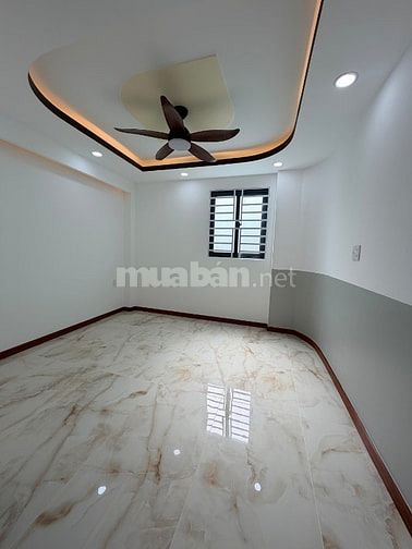 Bán nhà CMT8 Q.10 - 41m2 đất nở hậu 3,5m - 5pn 6wc giá 9,9 tỷ