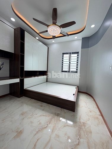 Bán nhà CMT8 Q.10 - 41m2 đất nở hậu 3,5m - 5pn 6wc giá 9,9 tỷ