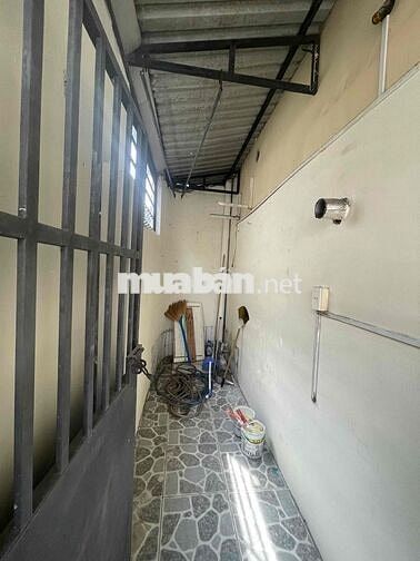 nhà lầu 3pn đường số 4 trường thọ gần metro Bình Thái hẻm oto