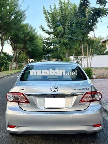 Toyota Corolla Altis 2011 1.8AT Bạc