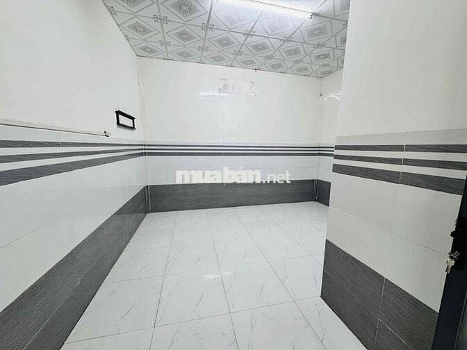 nhà hẻm gần trường học cấp 2 Lê Vĩnh Hoà, gần trung tâm