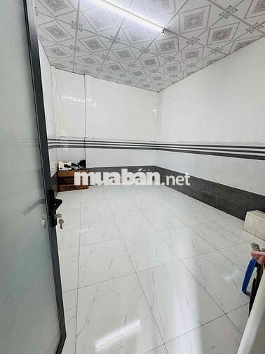 nhà hẻm gần trường học cấp 2 Lê Vĩnh Hoà, gần trung tâm