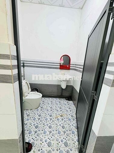 nhà hẻm gần trường học cấp 2 Lê Vĩnh Hoà, gần trung tâm