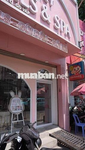 sang nhượng tiệm nail - gội đầu - nối mi ngay ngã 4 CV Làng Hoa gò vấp
