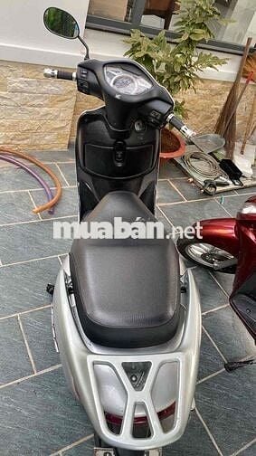 Honda Lead 2010 Bạc
