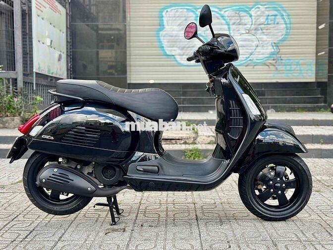 GTS Super 125 3Vie Đen 10/2016