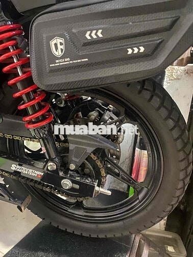 Yamaha PG-1 Xanh dương Lốp to bản
